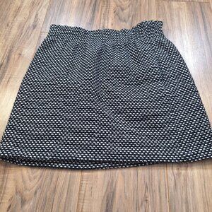 J Crew Elastic Waist black white mini skirt size 6